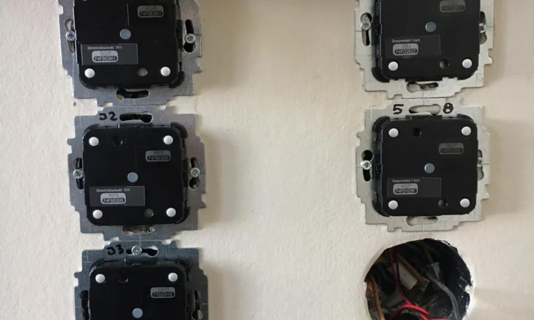 AEM Elektrotechnik GmbH