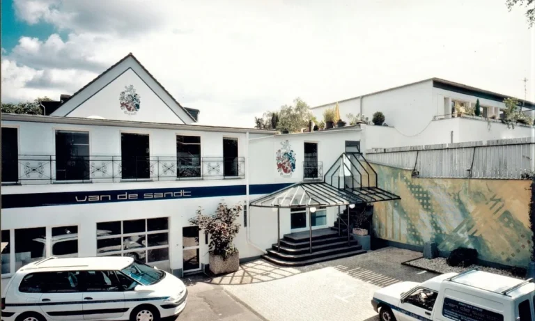 Albert van de Sandt Malerwerkstätten GmbH