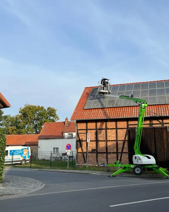Alles Klar Glas Klar Glas und Photovoltaikanlagen Reinigung