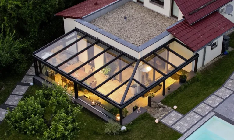 alpha Metallbau GmbH Sonnenschutz, Terrassendächer, Balkonverglasungen, Fenster und Türen, Verglasungen