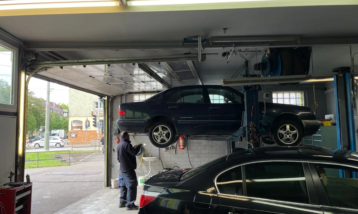 KFZ-Werkstätten Auto-Service-SAWO Stuttgart