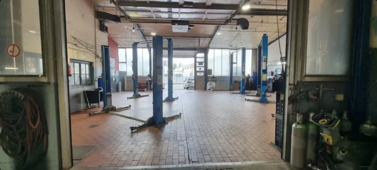 Autohobbywerkstatt Ottobrunn