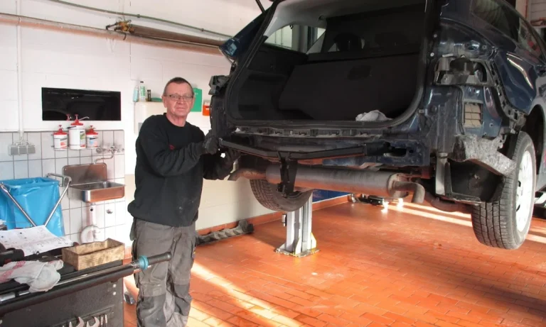 Automobile Thomas Wirth