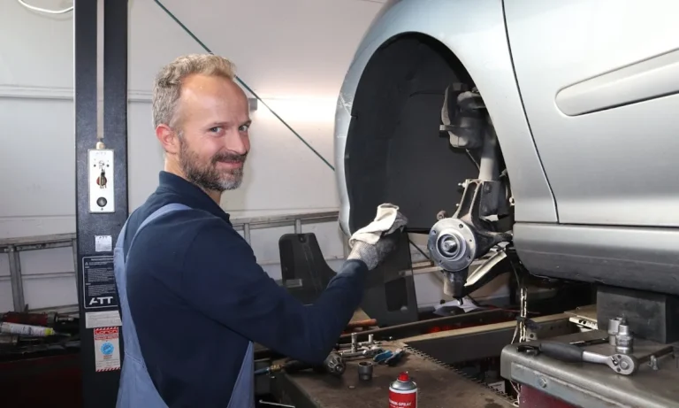 Automobile Walter Hätti