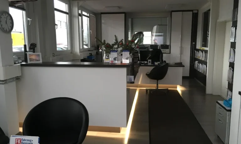 AutoPunkt Poljo GmbH - KFZ-Werkstatt Leverkusen