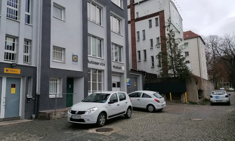 Autoservice am Rosenplatz (ehem. Hinkel)