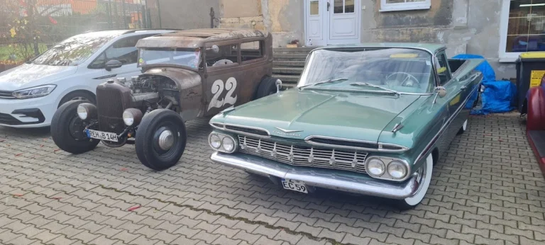 Autoservice Raumschüssel, Ronny