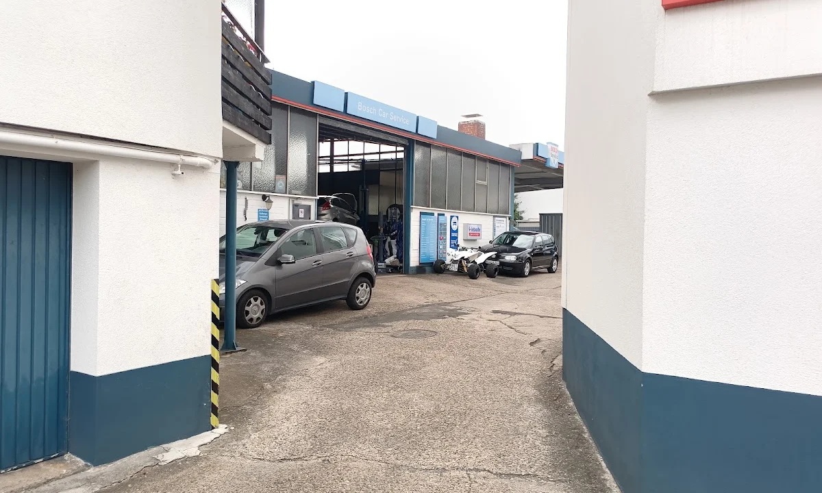 KFZ-Werkstätten Bosch Service Röhrig Wiesbaden