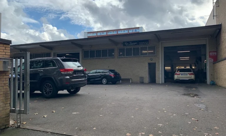 Car Garage