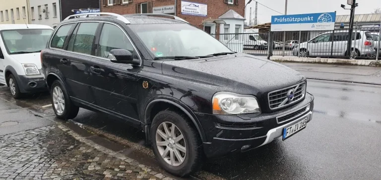 Car Service Özkan Yücel