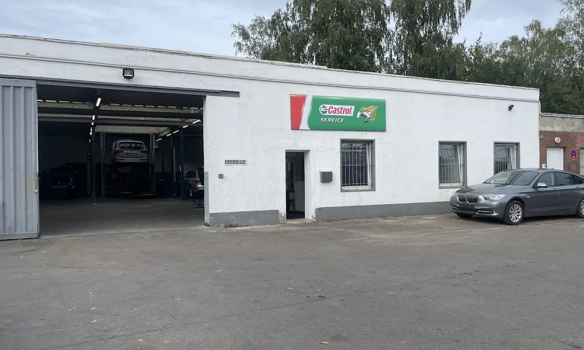 KFZ-Werkstätten Car Service Özkan Yücel Mönchengladbach