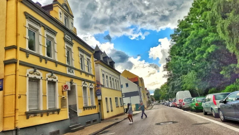 Claudia Watzel Tierärztin