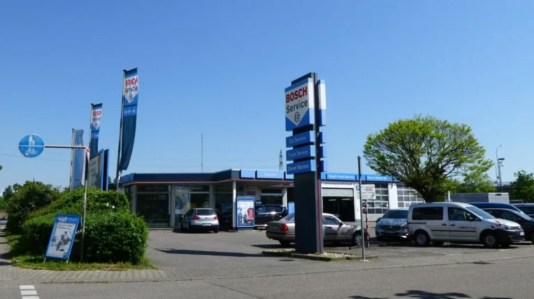 COURTIN GmbH & Co. KG / BOSCH SERVICE