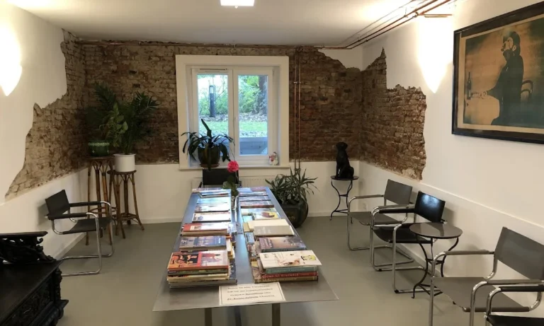 D. Kauffmann - H22 Tierarzt Hamburg Uhlenhorst