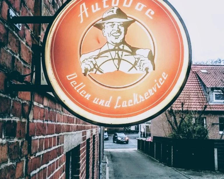 Der AutoDoc - Alles im Lack!