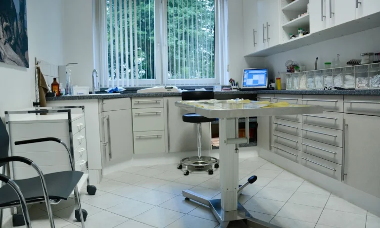 Die Hamburger Tierärzte - Dr. med. vet. Ulf Krohn und Team - Praxis für kleine Haustiere