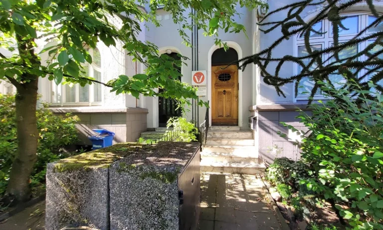 Dr.med.vet. Charlotte Virchow Tierärztin