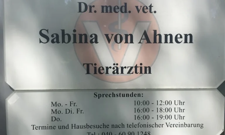 Dr.med.vet. Sabina von Ahnen Tierärztin