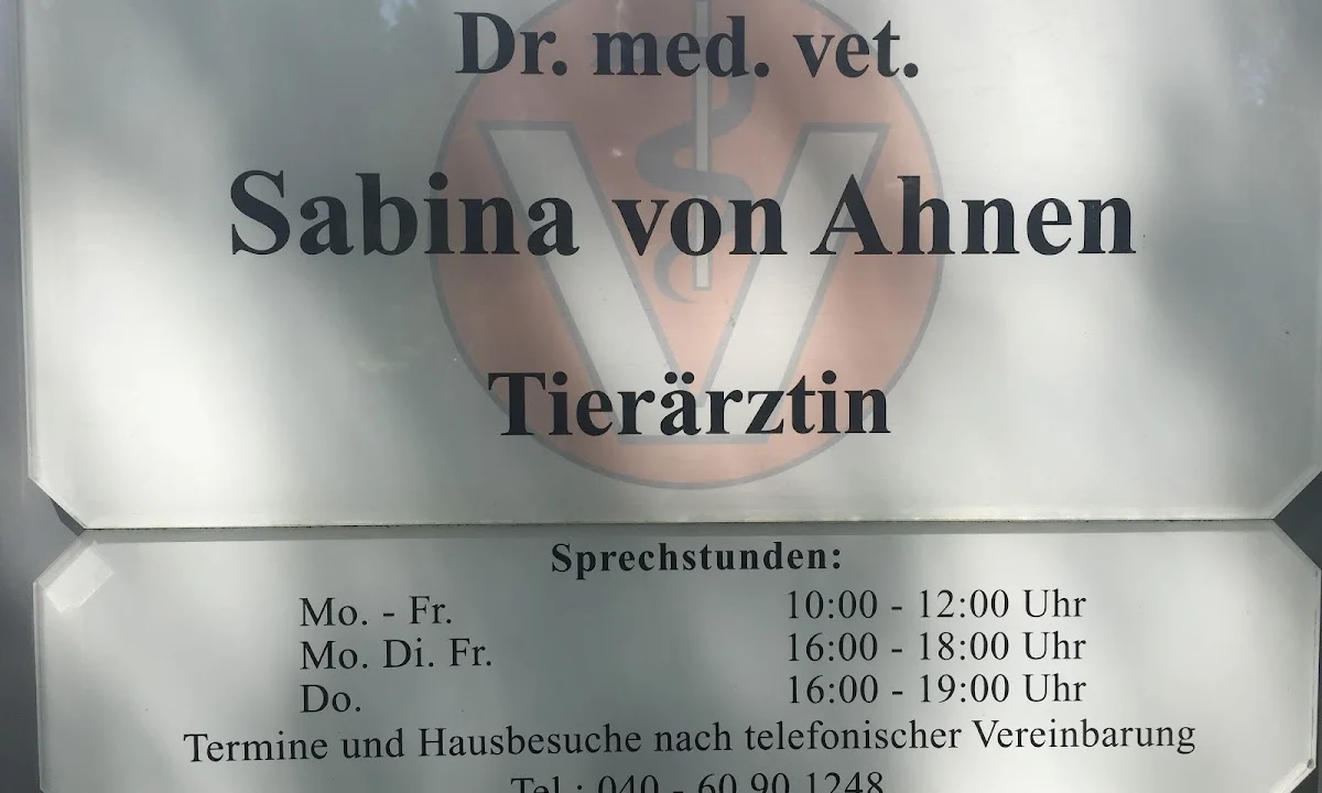 Tierarzt Dr.med.vet. Sabina von Ahnen Tierärztin Hamburg