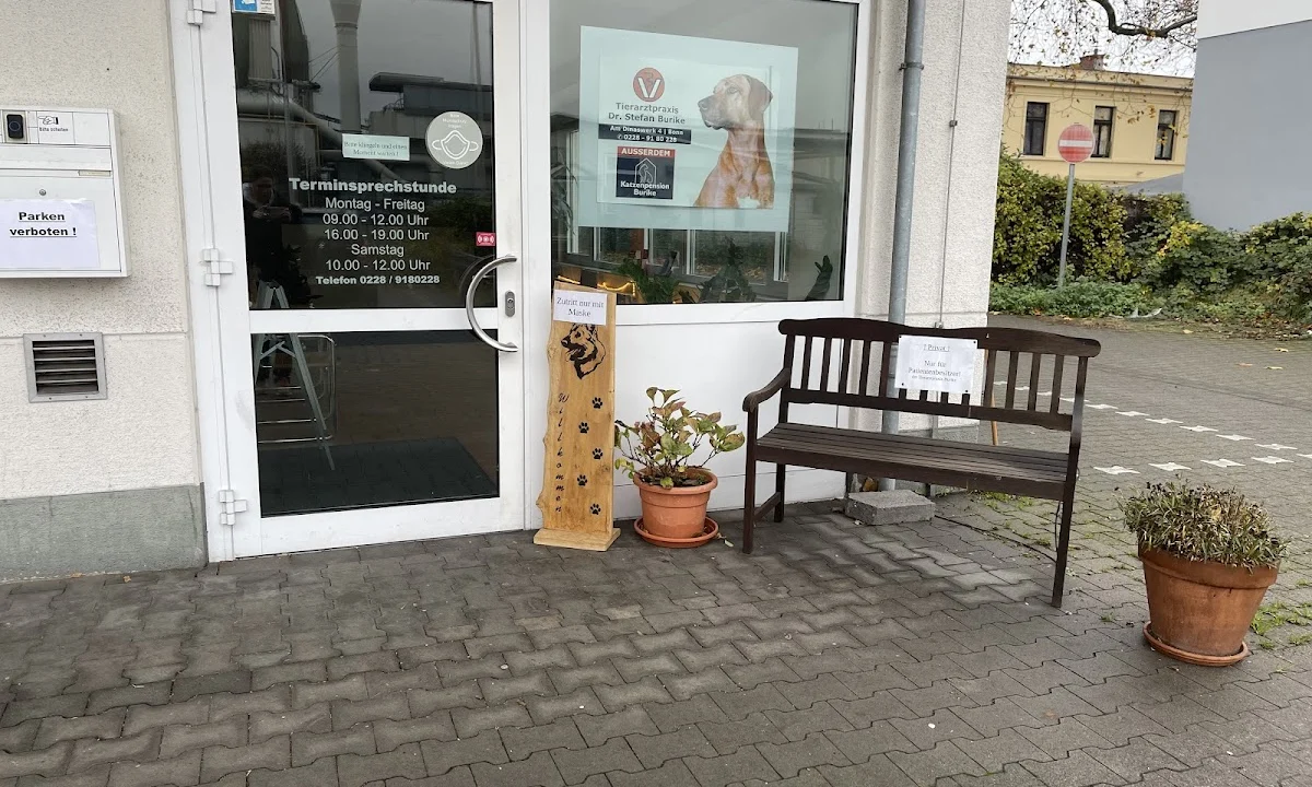 Tierarzt Dr. Stefan Burike Bonn