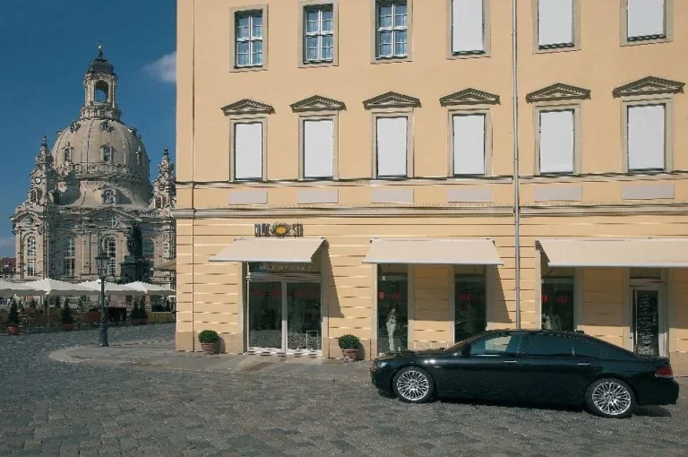 Dresdner Fenster und Sonnenschutz GmbH