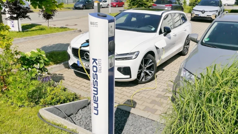 Elektro Kossmann GmbH & Co. KG