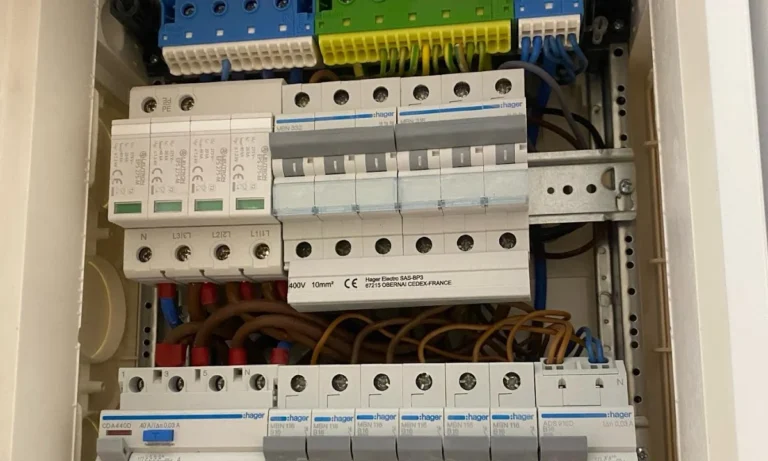 Elektro TechVolt / Elektriker in Berlin / Elektriker Notdienst