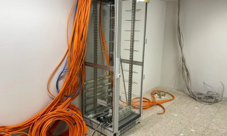 Elektrotechnik Schulz GmbH & Co. KG