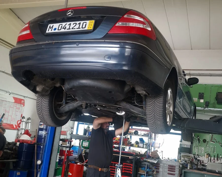 KFZ-Werkstätten Express Autoservice Rosenheim