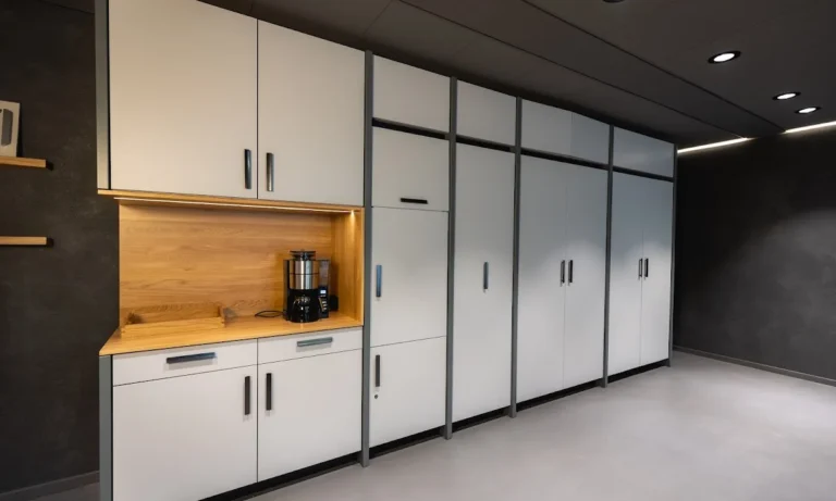 F. Fischer Innenausbau und Bautischlerei GmbH