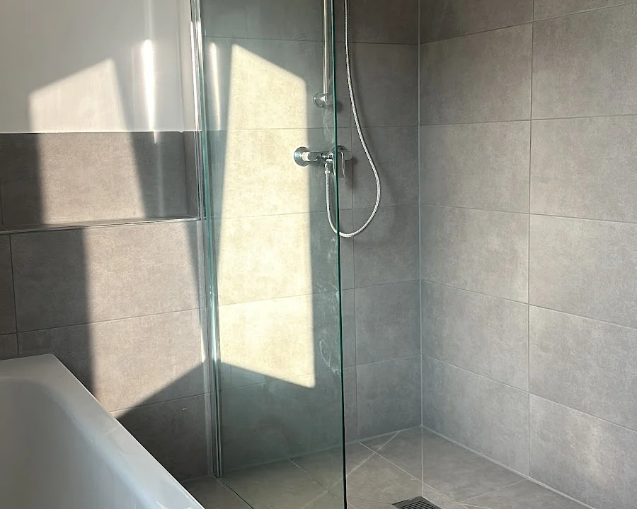 Fliesenleger FEPA Badsanierung GmbH Ingolstadt – Ihre Bad Spezialisten Ingolstadt