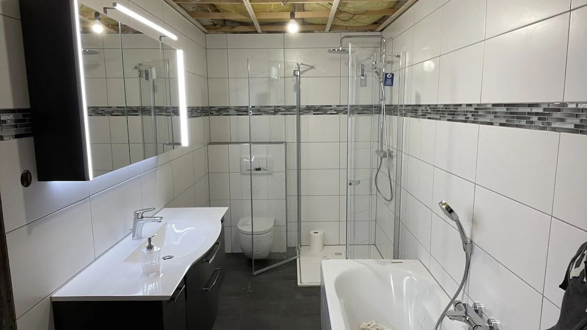 Fliesenleger Fliesenlegerbetrieb Blum Bremerhaven