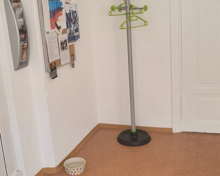 Frau Petra Hansch, Tierärztin