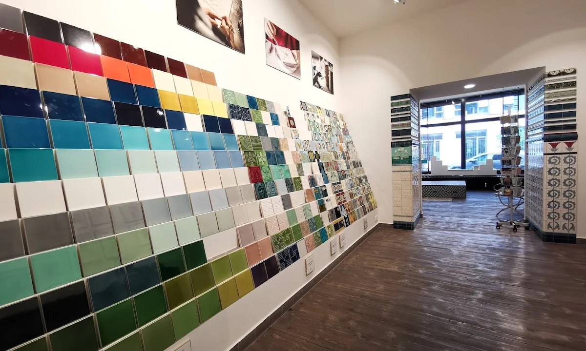 Fliesenleger GOLEM – Kunst und Baukeramik GmbH Berlin