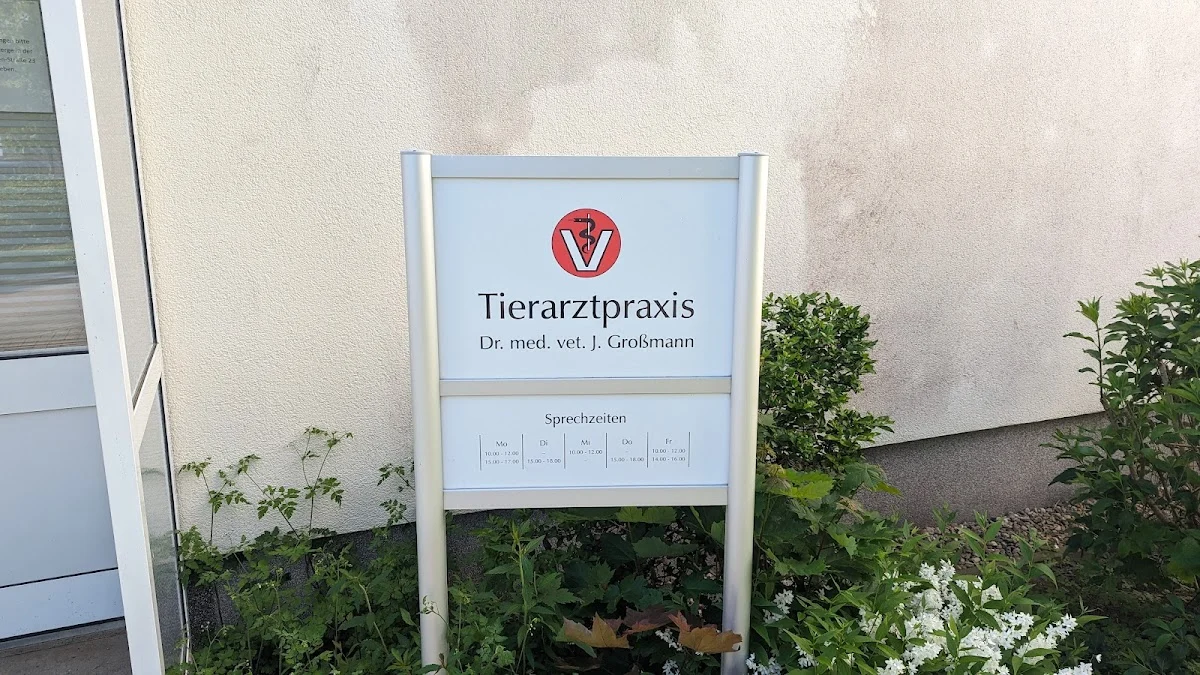 Tierarzt Großmann Jörn Dr. Tierarztpraxis Rostock