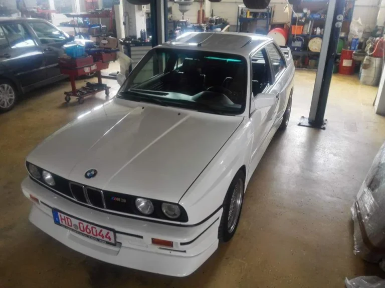 Haas Auto-Technik und Design