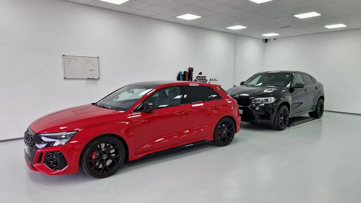 KFZ-Werkstätten Hagelschaden & Dellenreparatur Rosenheim – Auto-Team – Dekra zertifiziert Rosenheim