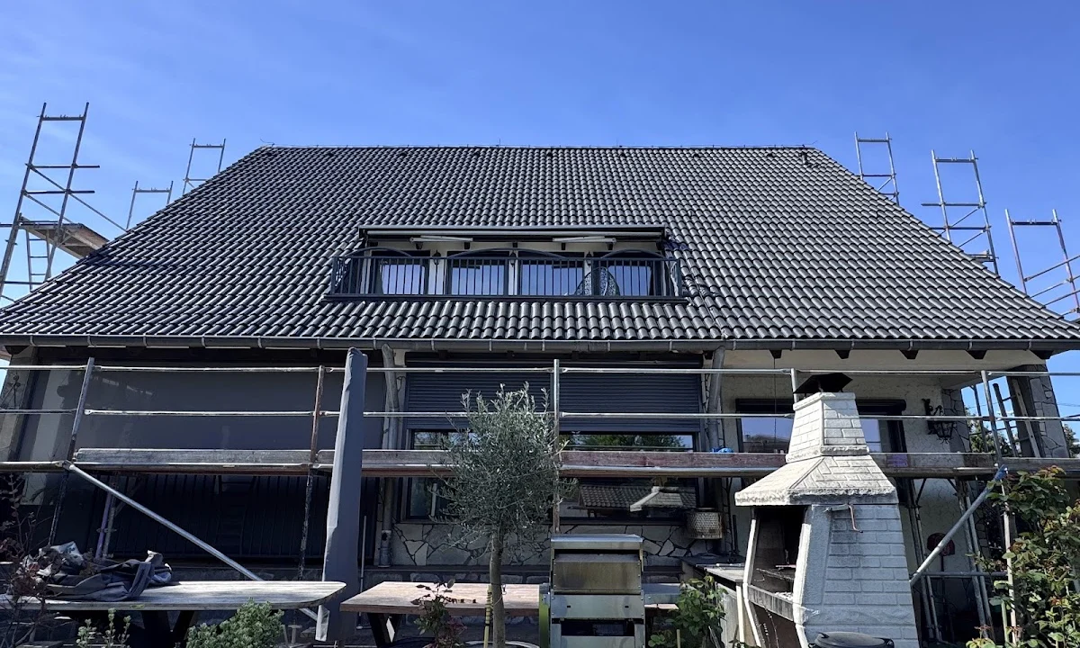 Maler HEMA Dachbeschichtungen Berlin