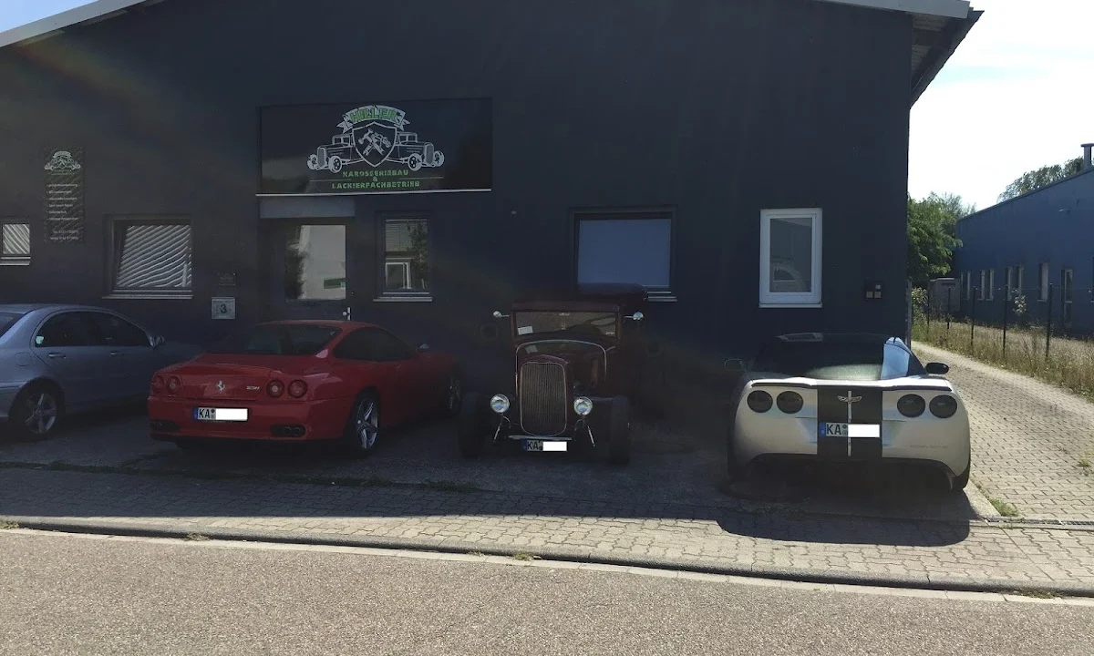 KFZ-Werkstätten Hiller Karosseriebau & Lackirfachbetrieb Karlsruhe