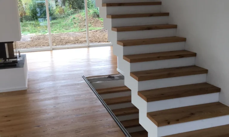 Holzland Klein - Fenster - Türen - Parkett