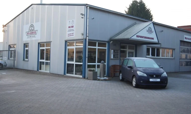 HTK-Service - Kfz-Werkstatt - Kraftfahrzeuge