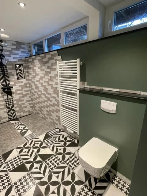 Fliesenleger HVH Fliesen und Naturstein Essen Essen