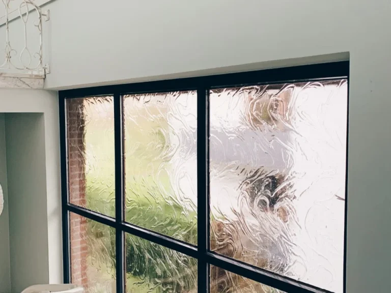 JK Montagebau | Fenster & Türen