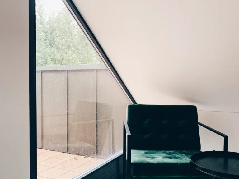 JK Montagebau | Fenster & Türen