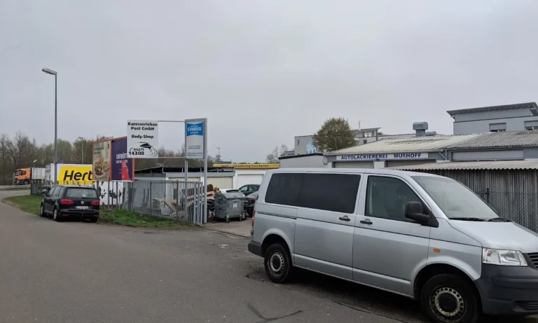 Karosserie- und Lackierzentrum