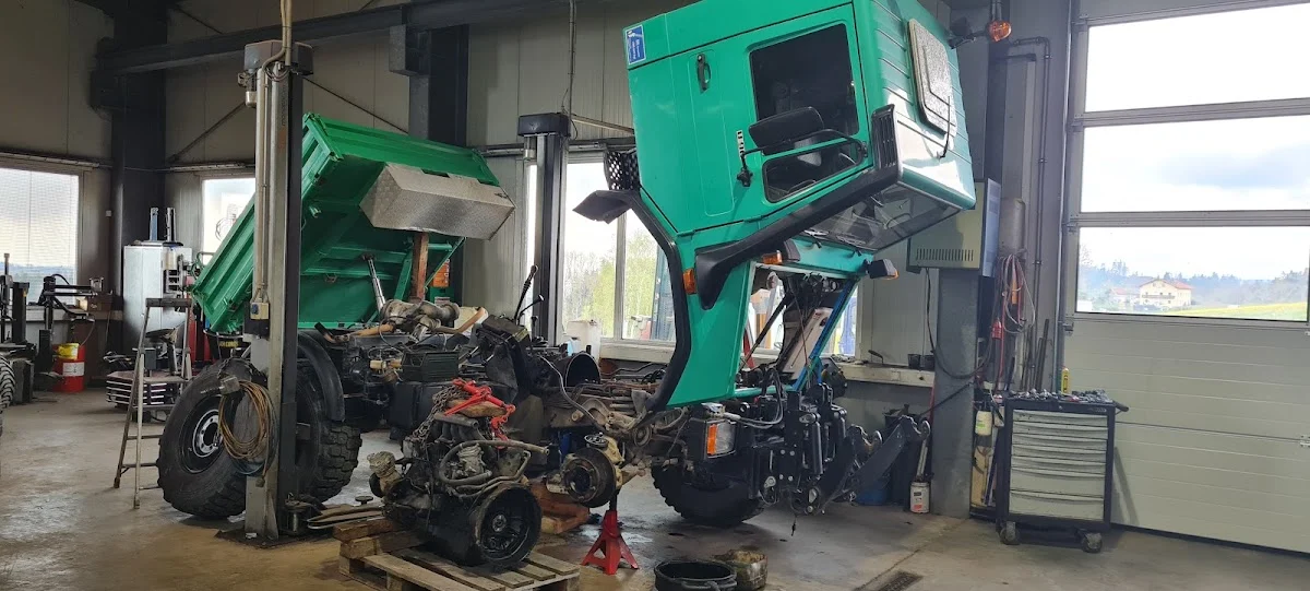 KFZ-Werkstätten Kfz Kinateder Passau