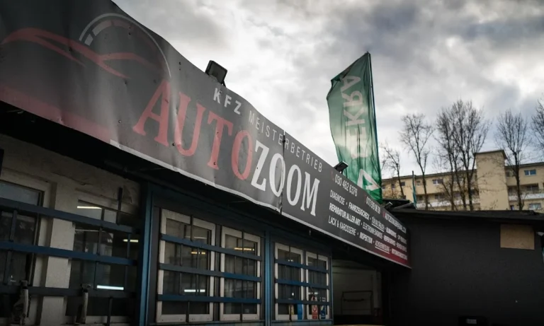 KFZ-Meisterbetrieb Autozoom