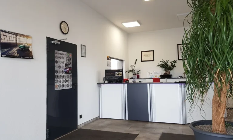 Kfz-Meisterbetrieb Onar Robil