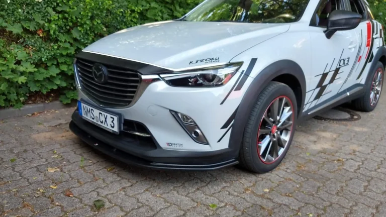 KFZ-Selbsthilfe,-Teile & Service Moin Moin