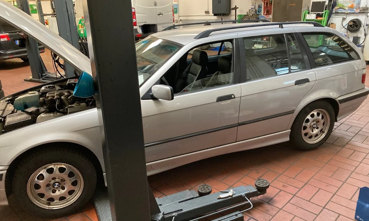 KFZ-Werkstätten Kfz-Werkstatt Kemal Adzioski Dortmund